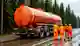 Автоцистерна с нефтью перевернулась на трассе Р-241 под Самарой: причины и последствия